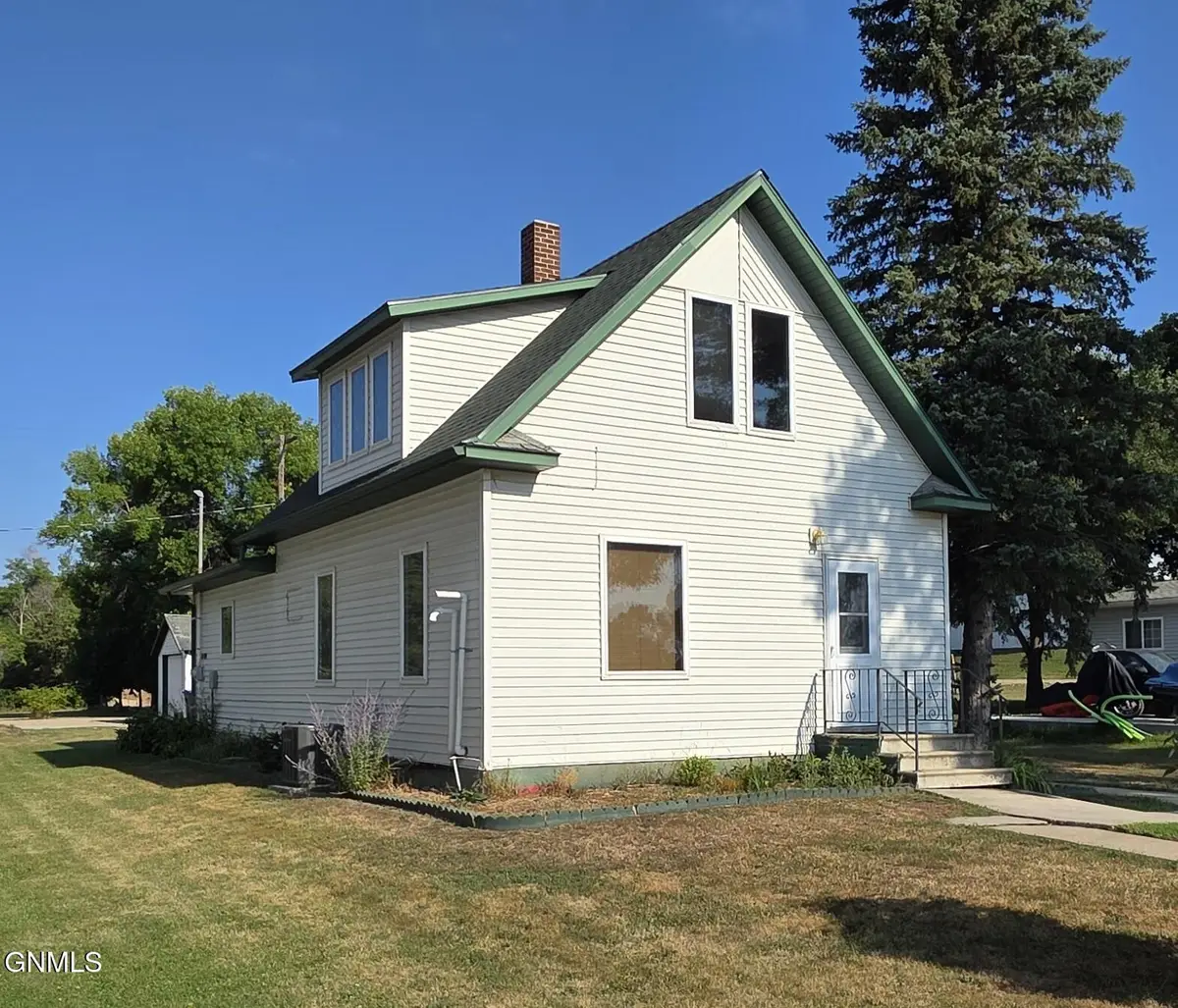 109 5th Street, Kathryn, ND 58049 - #1