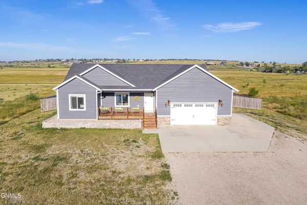 5487 Matthew Avenue, Williston, ND 58801
