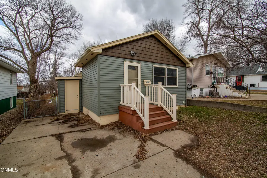410 22nd Street N, Bismarck, ND 58501 - #2