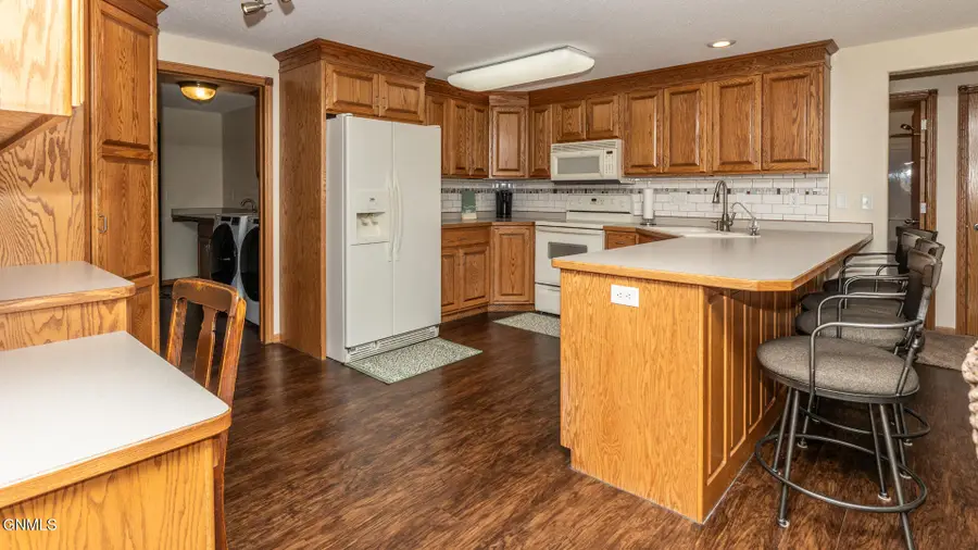 1527 N 33rd Street #4, Bismarck, ND 58501 - #2