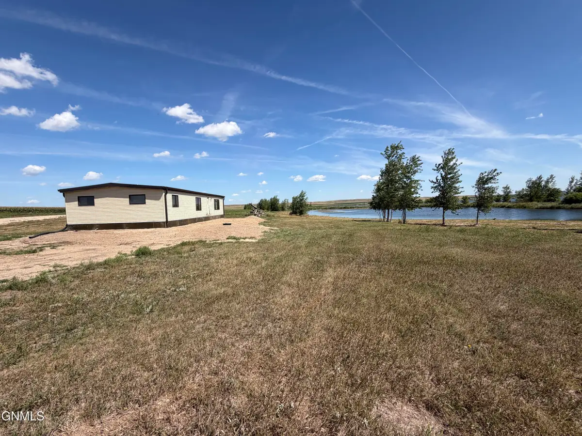 122 Round Lake Road, Pettibone, ND 58475 - #1
