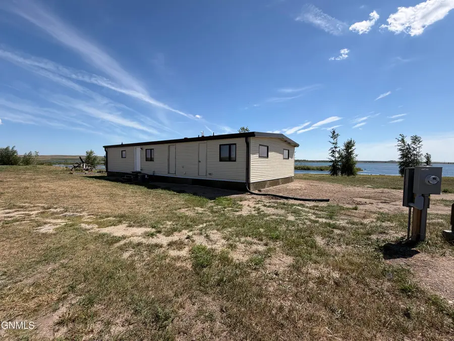 122 Round Lake Road, Pettibone, ND 58475 - #2