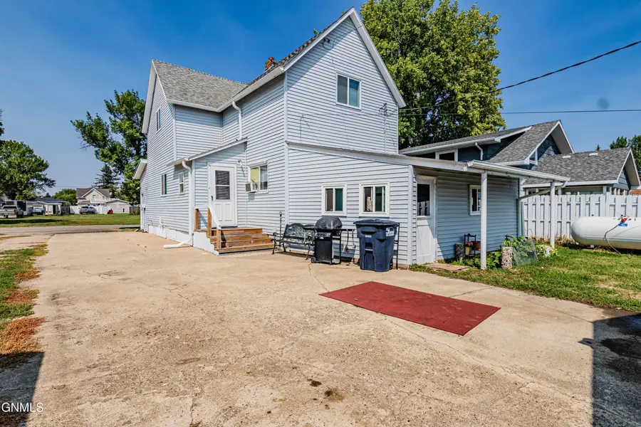 509 Desmet Avenue, Harvey, ND 58341 - #2