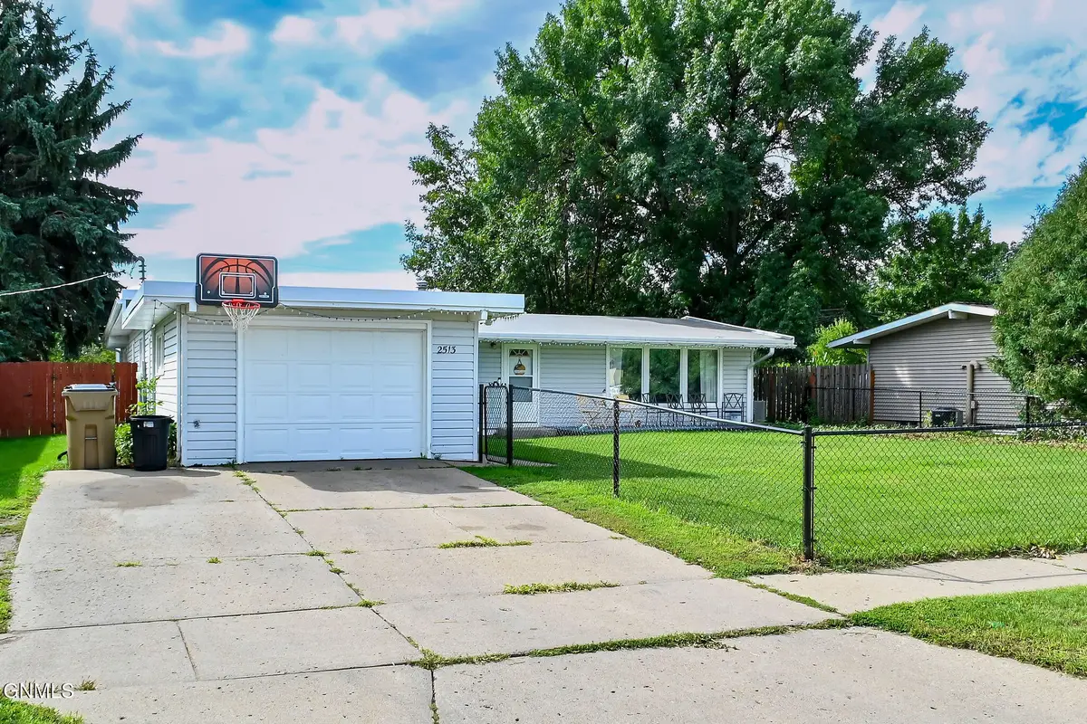 2513 Central Avenue, Minot, ND 58701 - #1