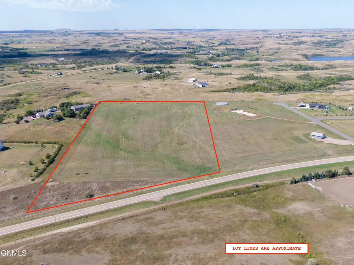 0004 Hwy 1806, Mandan, ND 58554 - #1