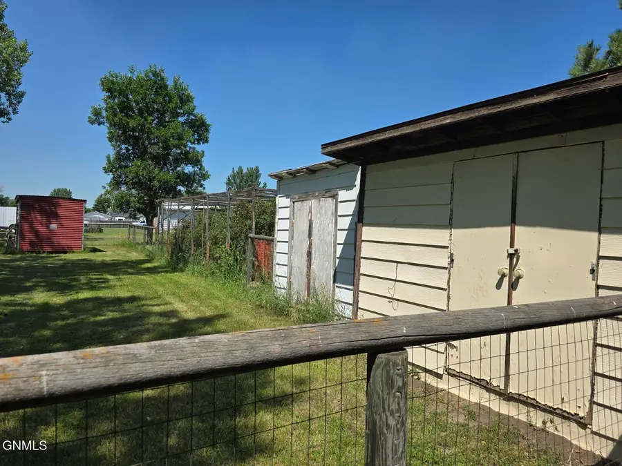 510 & 512 3rd Avenue W, Zap, ND 58580 - #3