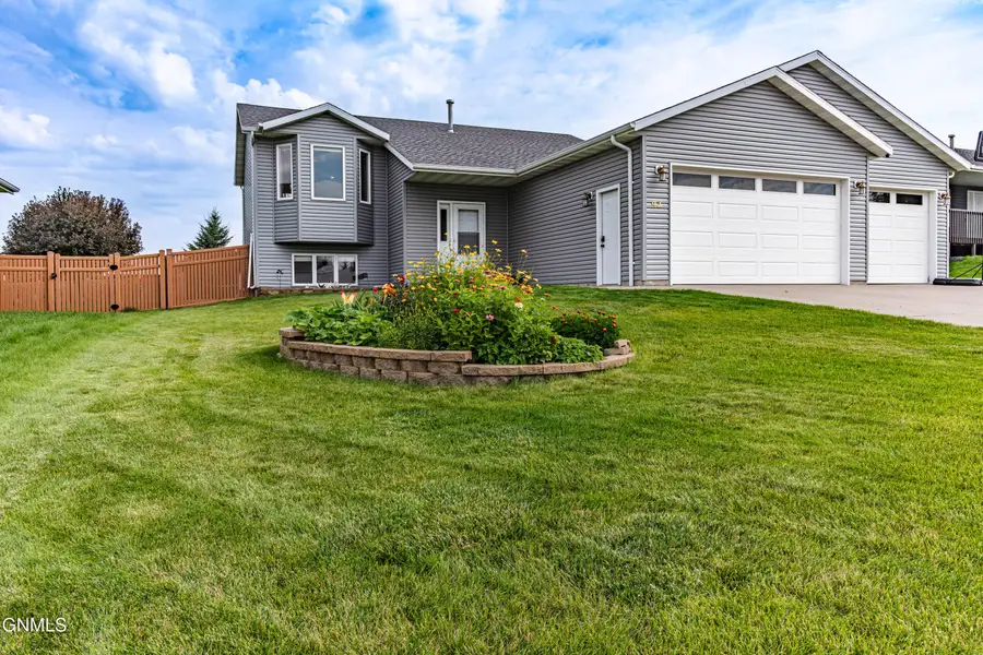 42 Mcginnis Way, Lincoln, ND 58504 - #3