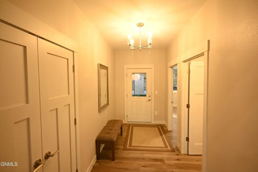 6201 Tyler Parkway #119, Bismarck, ND 58503 - #3