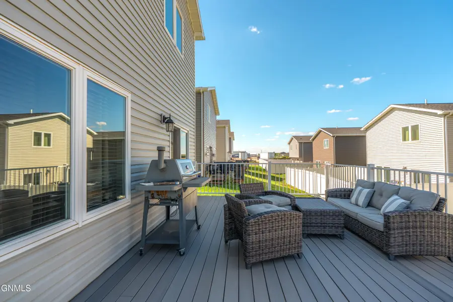 6970 Majestic Loop, Bismarck, ND 58504 - #3