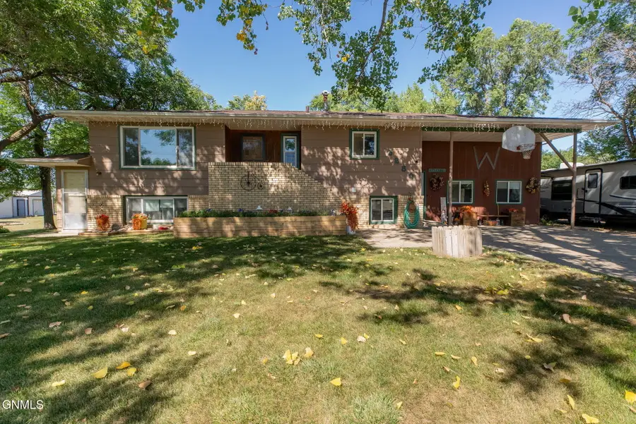 5280 17th Avenue Ne, Bismarck, ND 58501 - #2