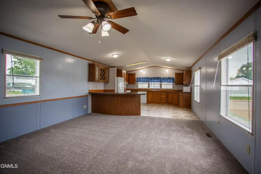 357 Continental Avenue, Bismarck, ND 58504 - #2