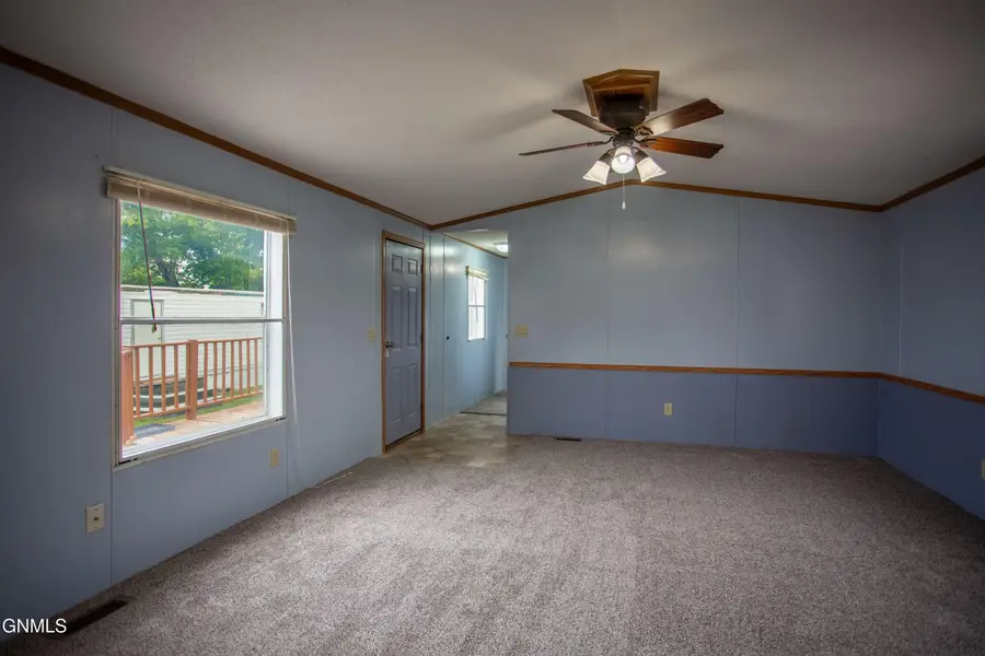 357 Continental Avenue, Bismarck, ND 58504 - #3