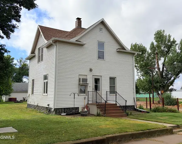 223/227 Helen Street S, Streeter, ND 58483