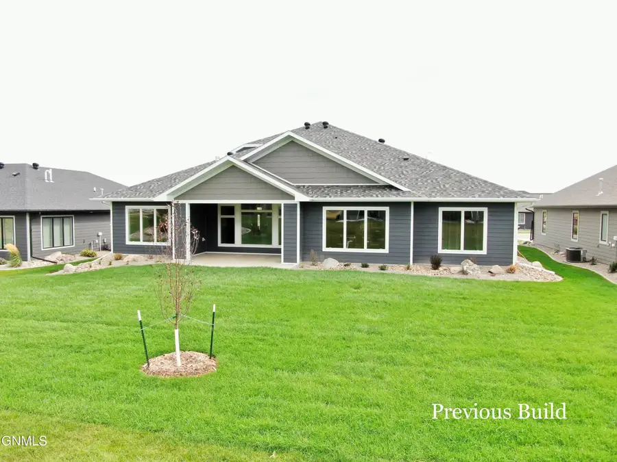 6009 Crested Butte Road, Bismarck, ND 58503 - #3