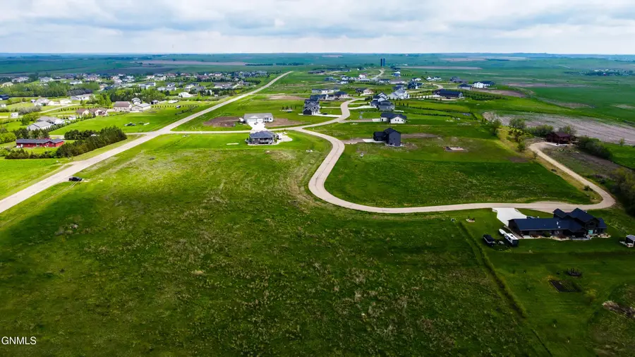 6950 Rockridge Drive, Bismarck, ND 58503 - #2