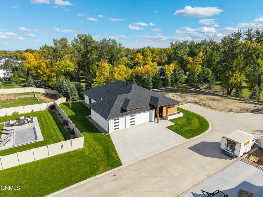 935 Nimitz Court, Bismarck, ND 58504 - #3