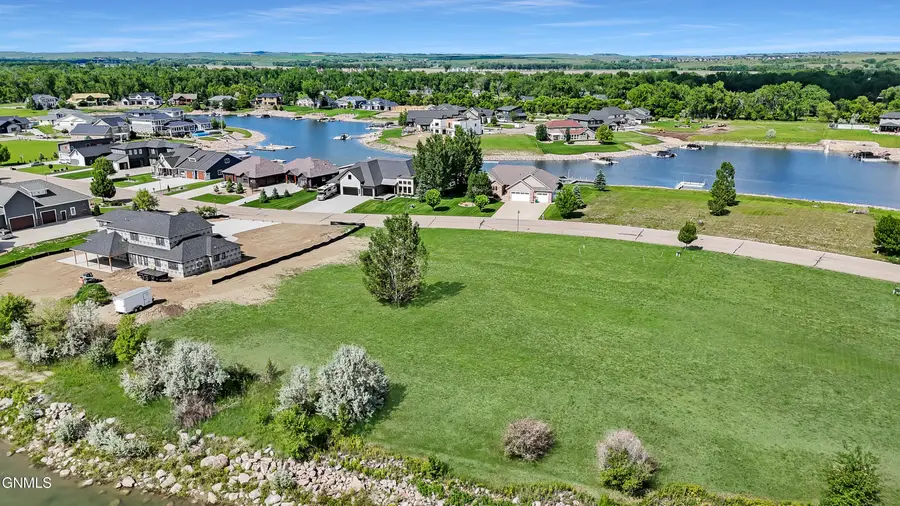 6116 Misty Waters Drive, Bismarck, ND 58503 - #2