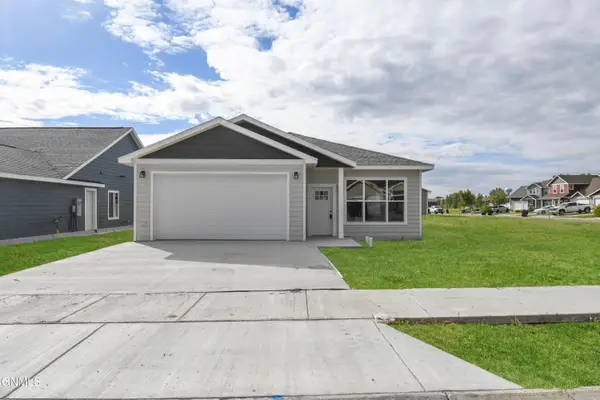 1308 23rd Street E, Williston, ND 58801