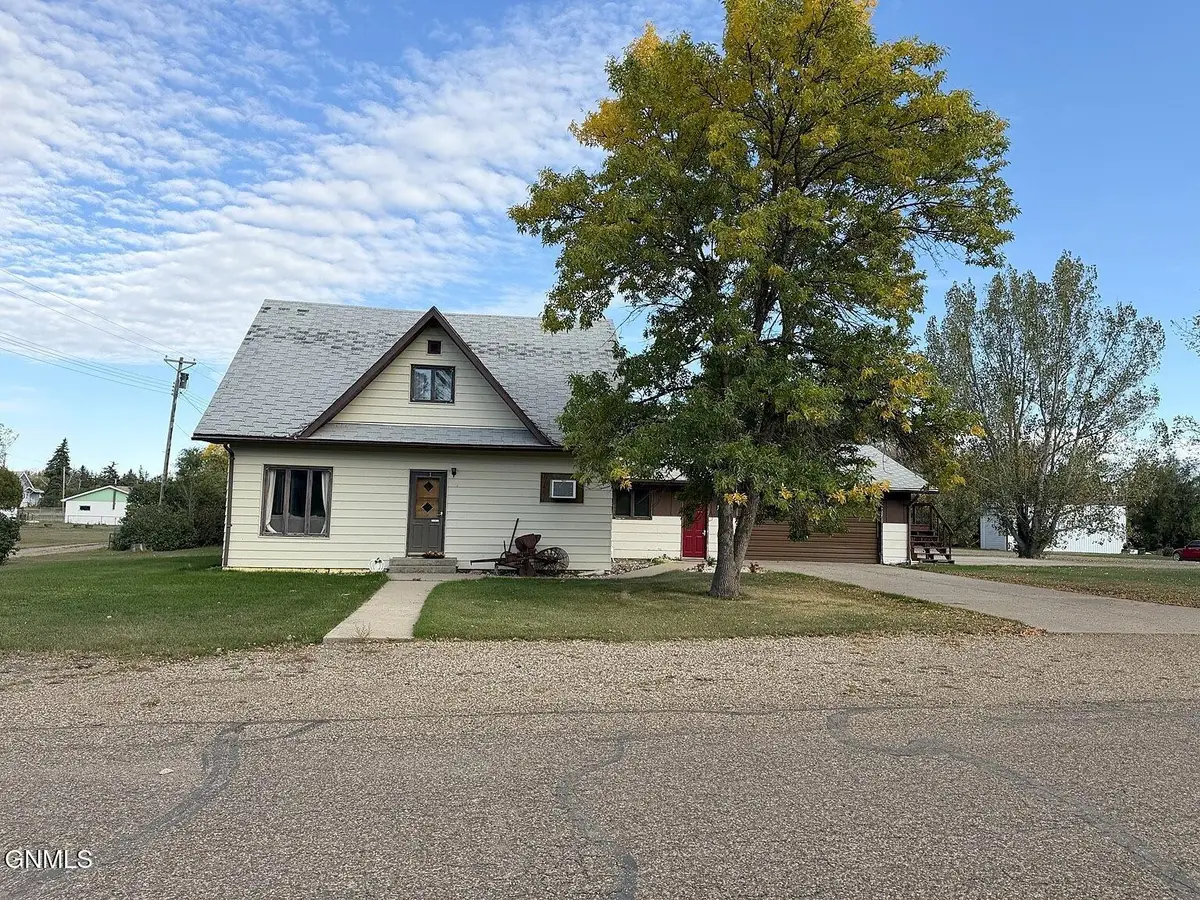 115 3rd Avenue S, Medicine Lake, MT 59247 - #1