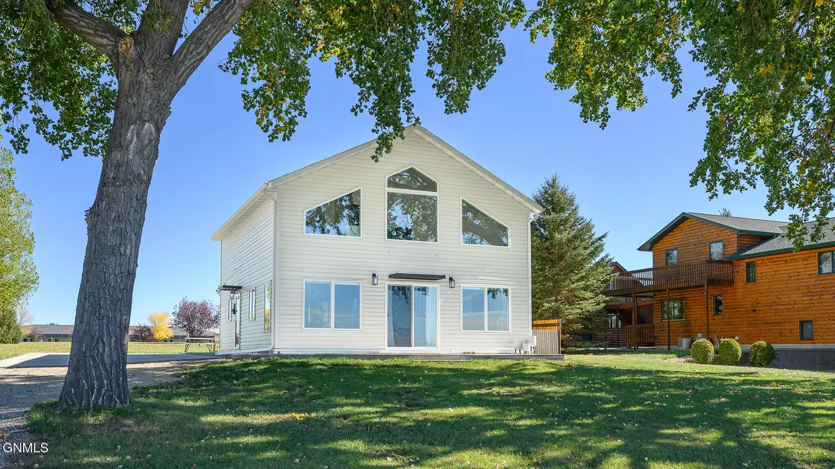 409 Missouri Drive W, Riverdale, ND 58565 - #1