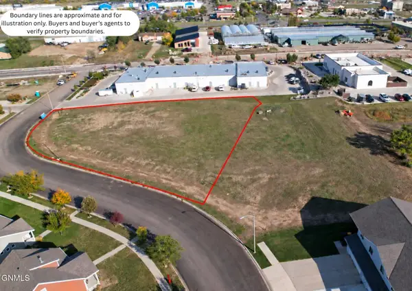 1101 Bremner Avenue, Bismarck, ND 58503
