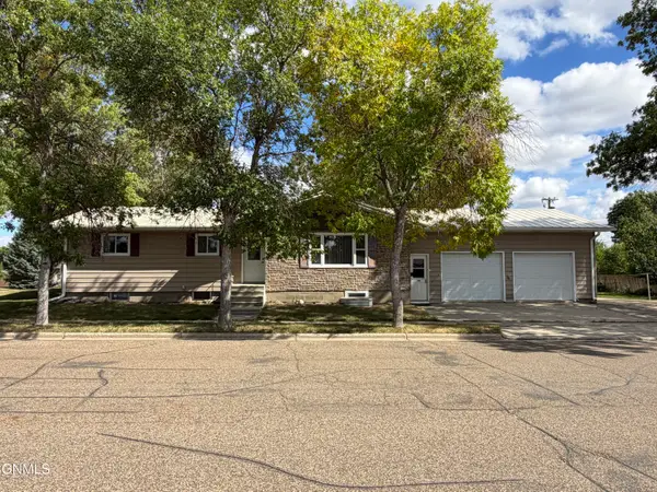 412 Central Avenue N, Beulah, ND 58523