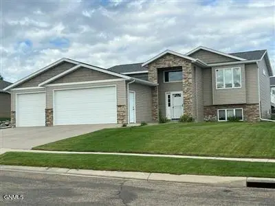 4908 Coleman Street, Bismarck, ND 58503 - #1