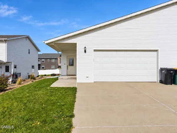 724 Brome Avenue, Bismarck, ND 58503