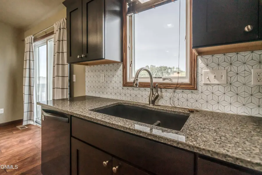 84 Haywood Drive, Lincoln, ND 58504 - #3