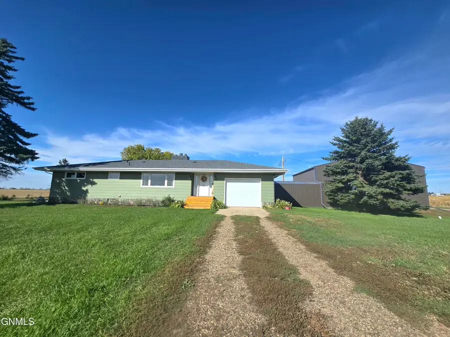 2932 134th Avenue Nw, Arnegard, ND 58835 - #2