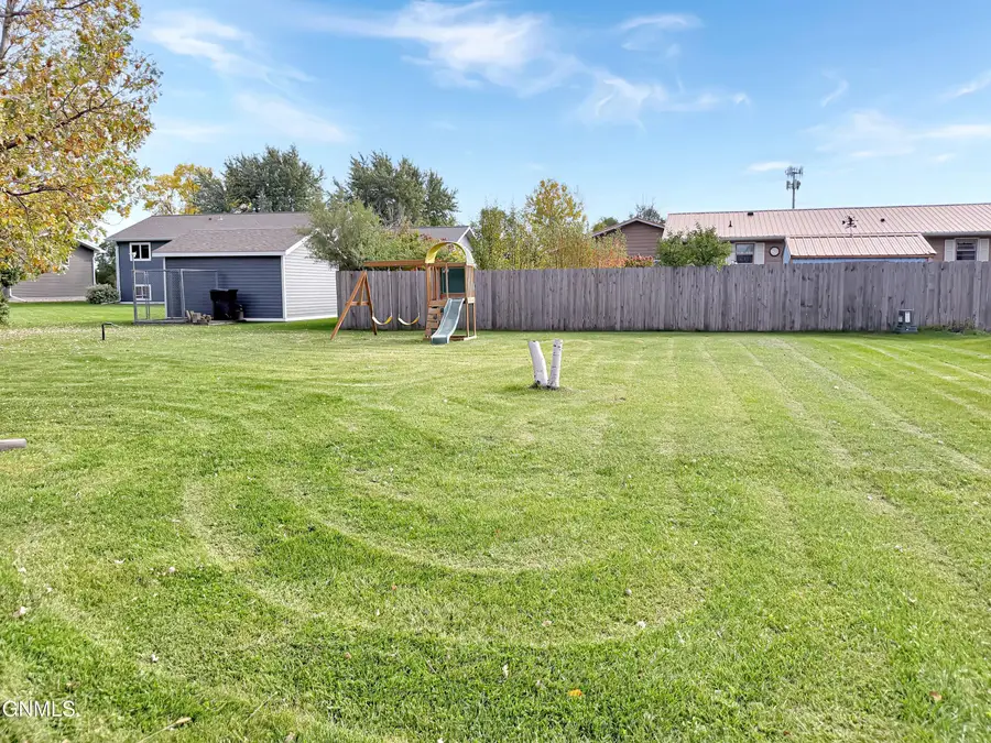 660 6th Street S, Carrington, ND 58421 - #3
