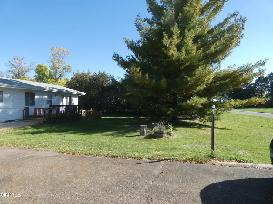 5312 Meadowlark Lane, Bismarck, ND 58501 - #2