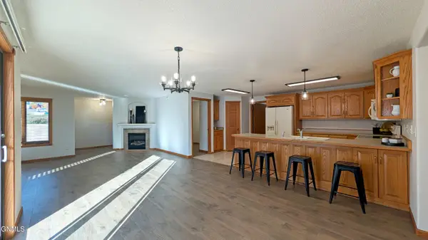 1301 N 33rd Street #3, Bismarck, ND 58501