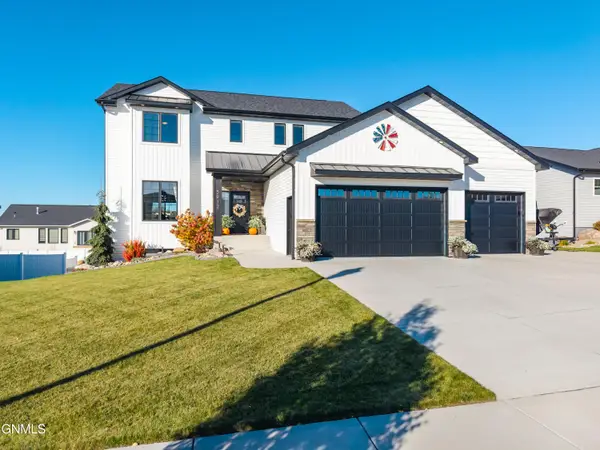 3912 Silver Boulevard, Bismarck, ND 58503
