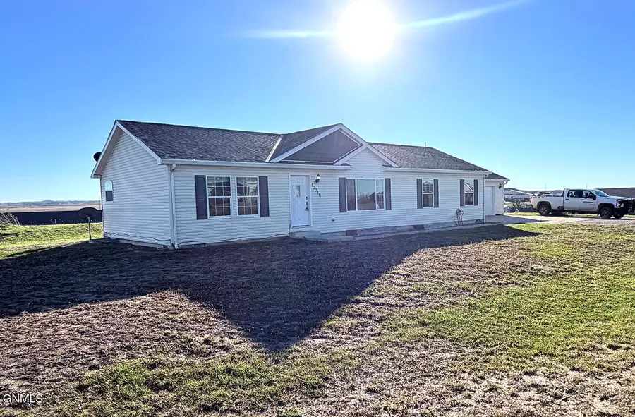 12218 Buffalo Hills Drive, Watford City, ND 58854 - #2