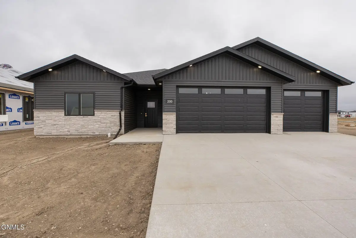 200 Paradise Drive, Bismarck, ND 58504 - #1