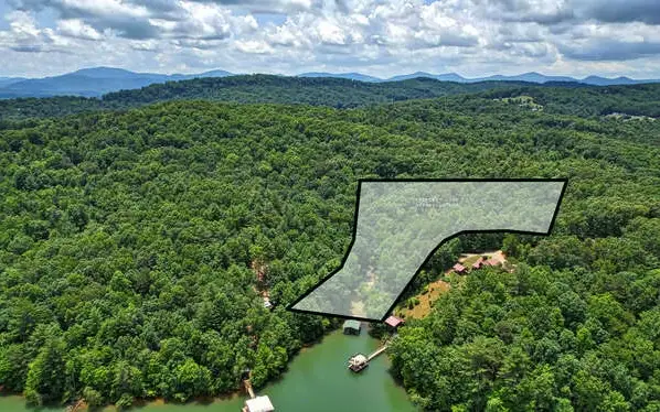 436 Lakepoint Drive, Blairsville, GA 30512