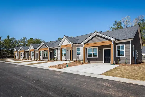 Unit 48 Grove Loop, Blue Ridge, GA 30513