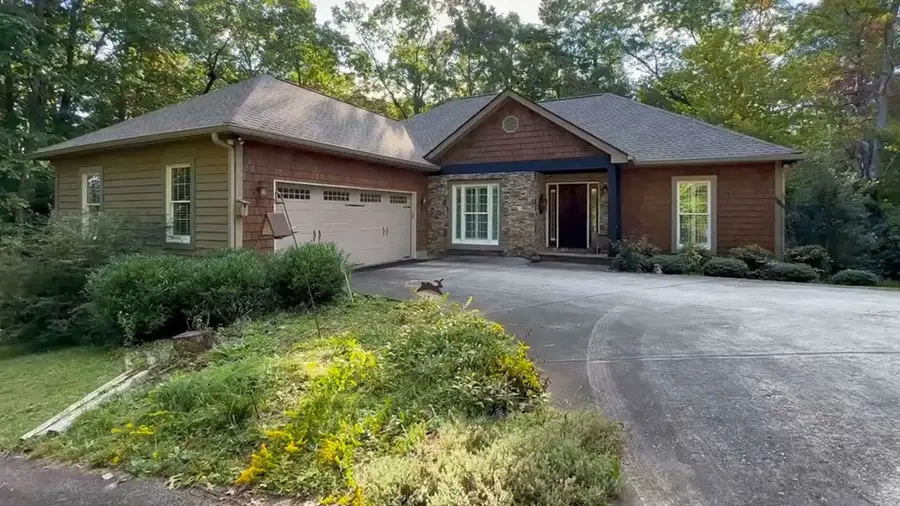 10 Quiet Place Lane, Clayton, GA 30525 - Image #2