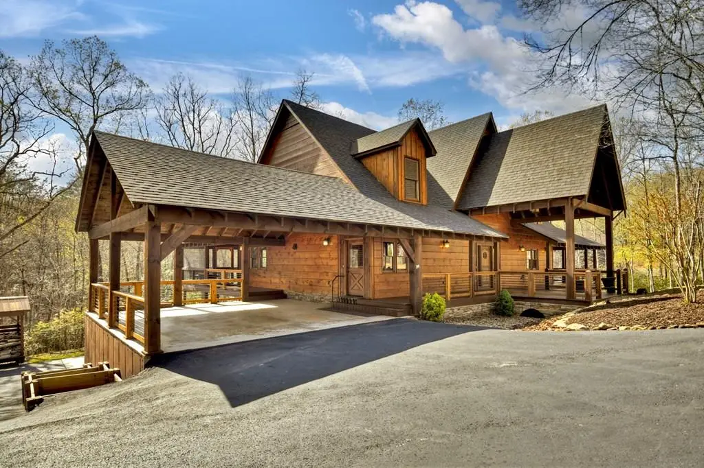 115 Coldwater Creek Drive, Mineral Bluff, GA 30559 - Image #1