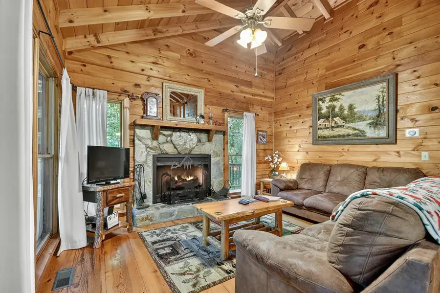 135 Tomahawk Trail, Blue Ridge, GA 30513 - #3