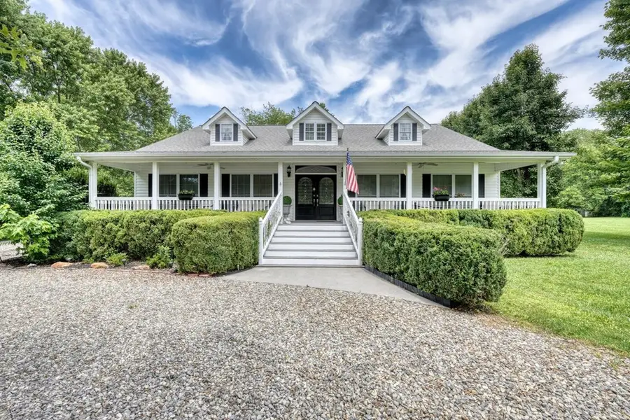 162 Grandview Drive, Young Harris, GA 30582 - Image #2