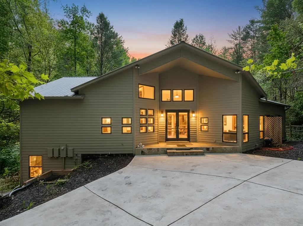 10323 Grassy Mountain Road, Ellijay, GA 30540 - #1