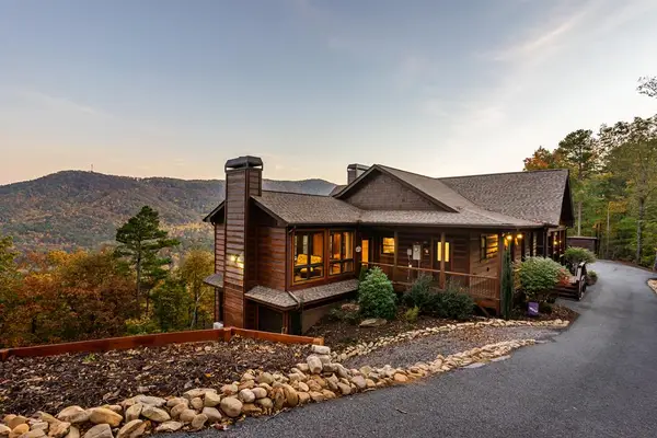 215 Snake Nation Overlook, Blue Ridge, GA 30512