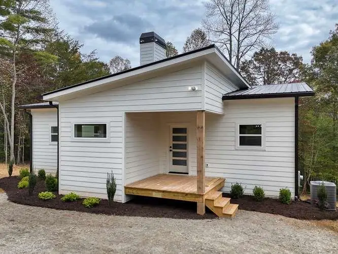 39 Dalewood Drive, Blairsville, GA 30512 - Image #1