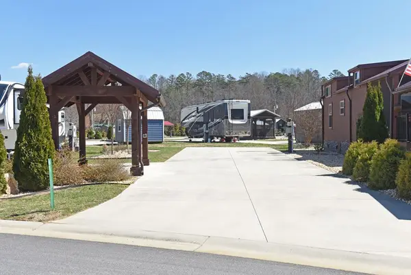 81 Foggy Mountain Road, Blairsville, GA 30512