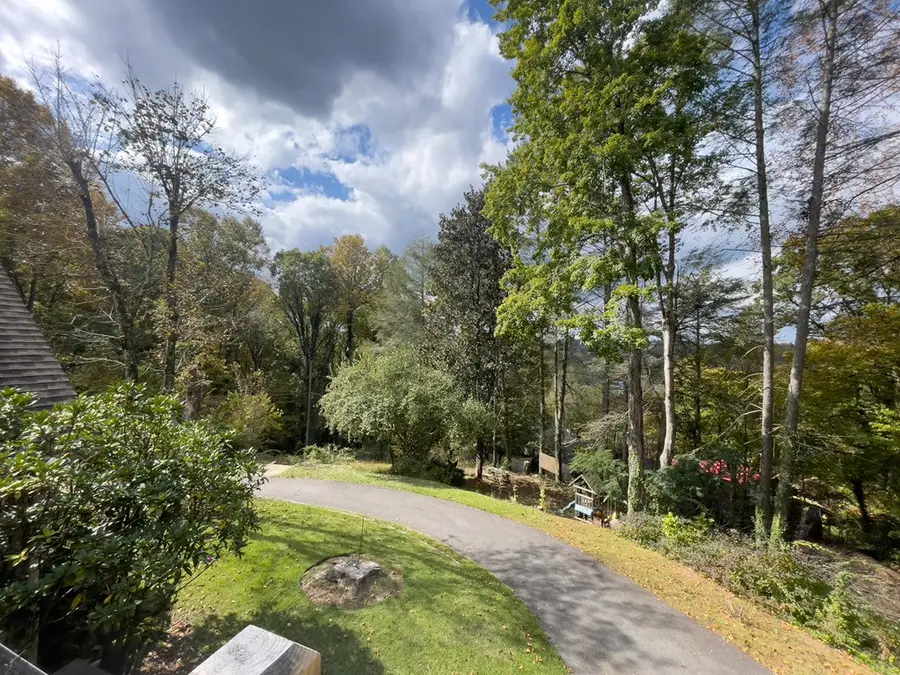 173 Mooreland Heights Street, Murphy, NC 28906 - Image #3