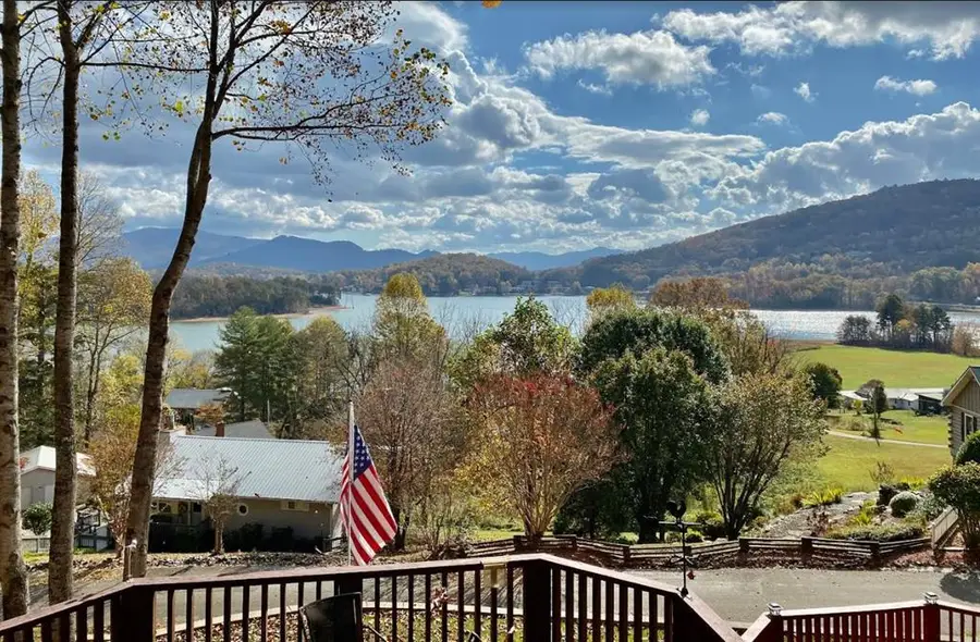 1929 Lakeview Summit Drive, Young Harris, GA 30582 - #2