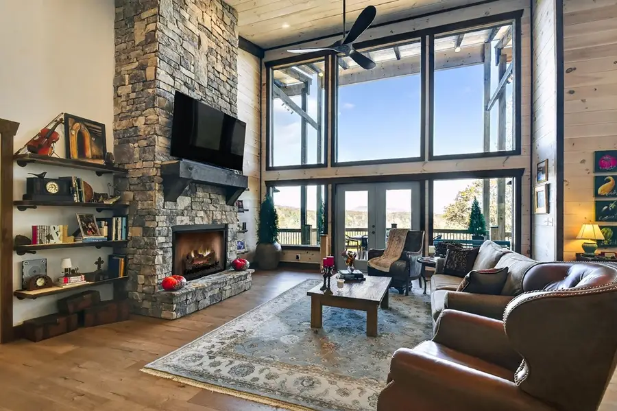 115 Hawks View, Mineral Bluff, GA 30559 - Image #2