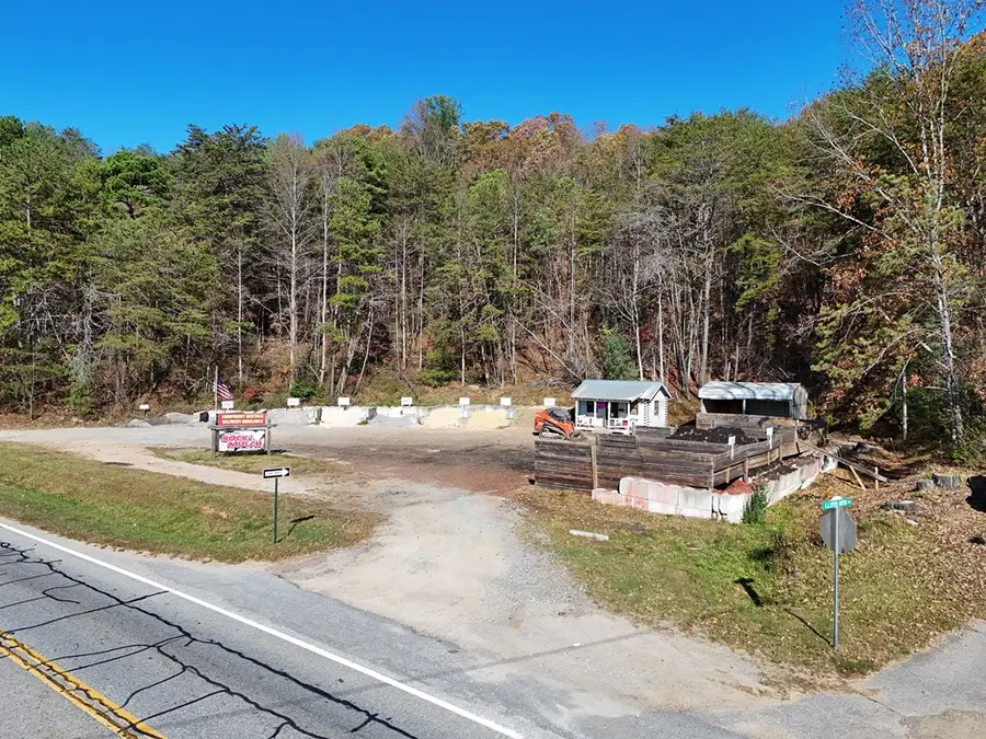 900 S Main Street, Hiawassee, GA 30546 - #3